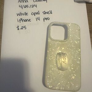 iPhone 14 Pro loopy case white opal shell (righty)